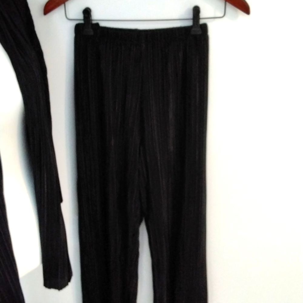TanJay 2 PC Ladies Pantsuit, size Petite Medium - Picture 3 of 9